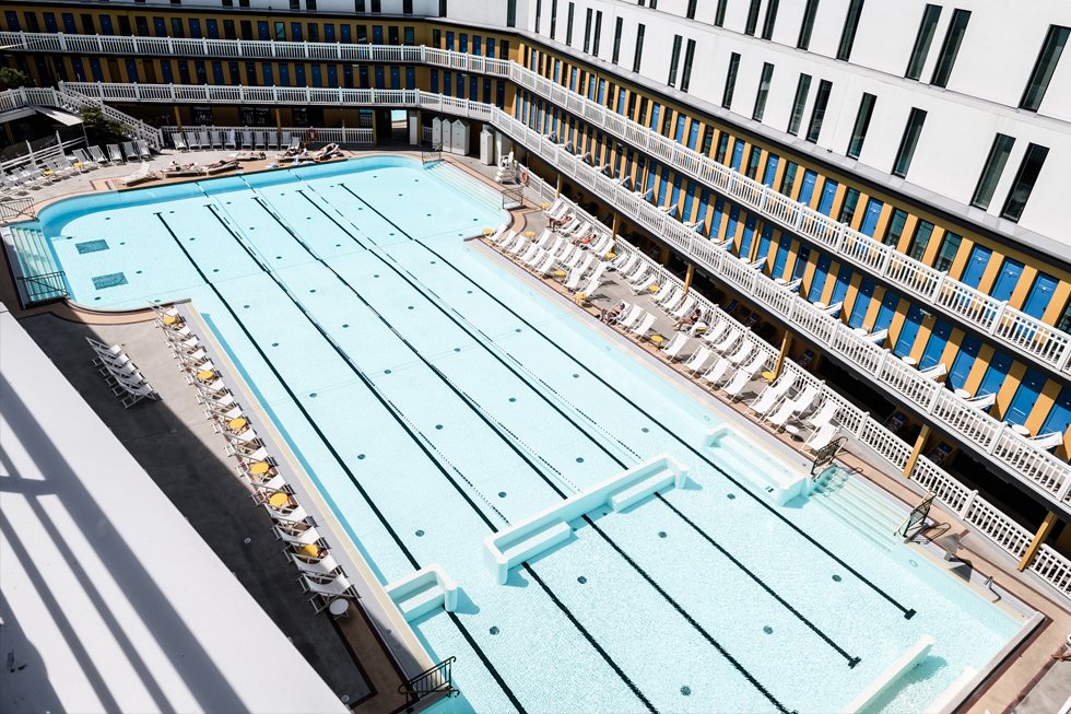 Piscine Molitor, au coeur de Paris
