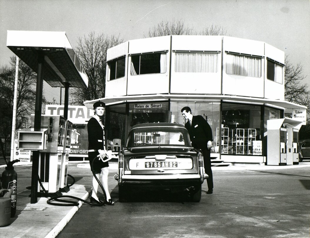 Station relais Total à Senart en 1973. Photo TotalEnergies