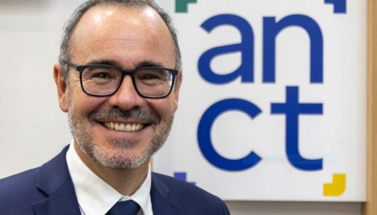 Stanislas Bourron est directeur général de l’Agence nationale de cohésion des territoires depuis décembre 2022. Photo Hugues-Marie Duclos – ANCT – Régions Magazine