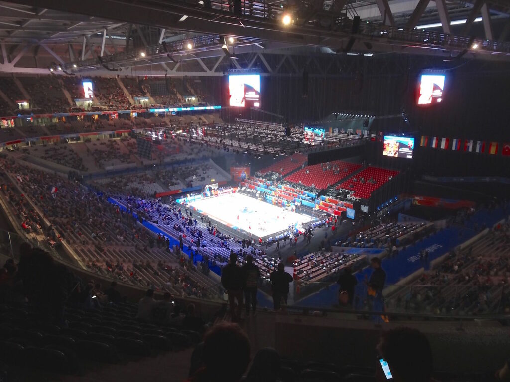 Le Stade Pierre-Mauroy en configuration Arena. Photo Wikimedia Commons - Liondartois