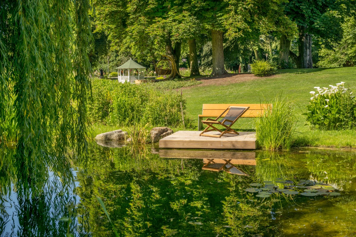 Le parc et sa verdure reposante. 