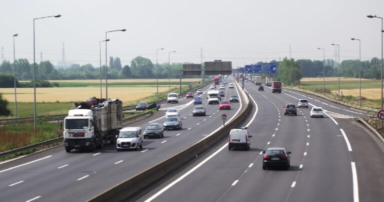 L’A31 (ici la sortie Maizières) fait partie des axes “repris” par la Région. Photo DIR Grand Est.
