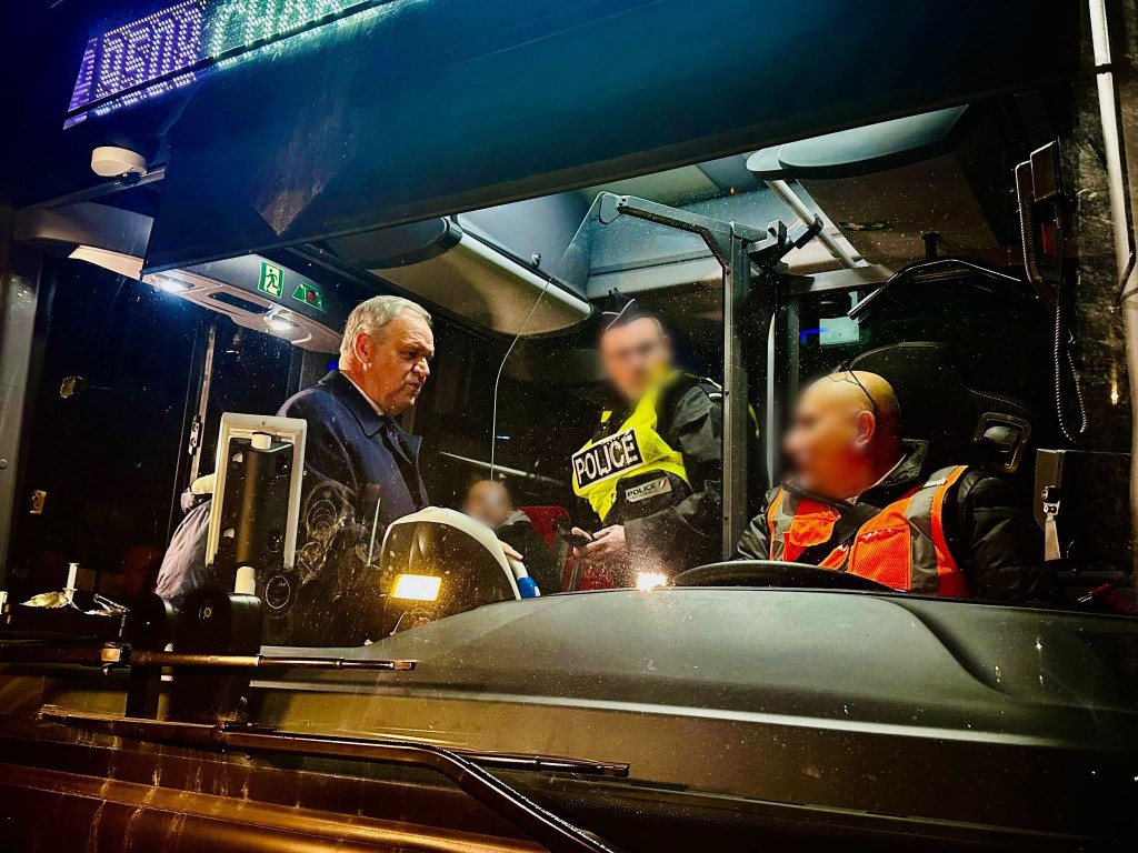 Opérations de contrôle dans la Val d’Oise. Photo ministre de l’Intérieur.