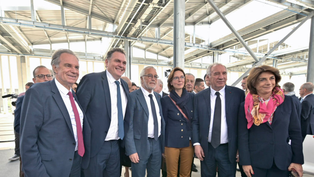 Renaud Muselier, Président de la Région Provence-Alpes-Côte d'Azur, Président délégué de Régions de France, a participé au lancement de la Conférence Ambition France Transports, en présence notamment de François Bayrou, Premier ministre, Philippe Tabarot, ministre chargé des Transports, François Rebsamen, ministre de l'Aménagement du territoire et de la Décentralisation, Amélie de Montchalin, ministre chargée des Comptes publics et Martine Vassal, présidente de la Métropole Aix Marseille Provence et du Conseil départemental des Bouches-du-Rhône. Photo Yann Bouvier Région Sud.
