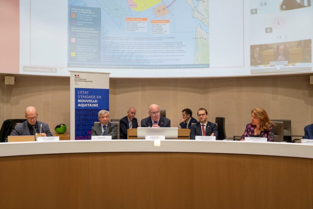 Présentation à l’Hôtel de Région à Bordeaux, des projets sur l’éolien marin. Photo Sébastien Blanquet-Rivière Région Nouvelle-Aquitaine.