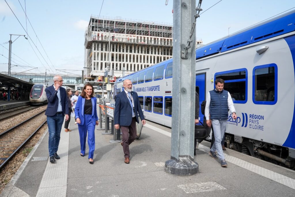 Présentation des nouvelles rames en présence de Christelle Morançais et des représentants de la SNCF. Photos JS Pays de la Loire