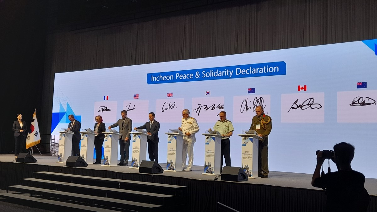 Signature officielle de la Déclaration d’Incheon sur la paix et la solidarité.