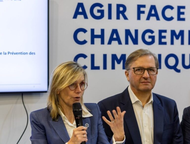 Au dernier Salon des Maires, la ministre de la Transition écologique en compagnie de Sylvain Waserman (PDG de l’ADEME). Photo Hugues Marie-Duclos Régions Magazine.