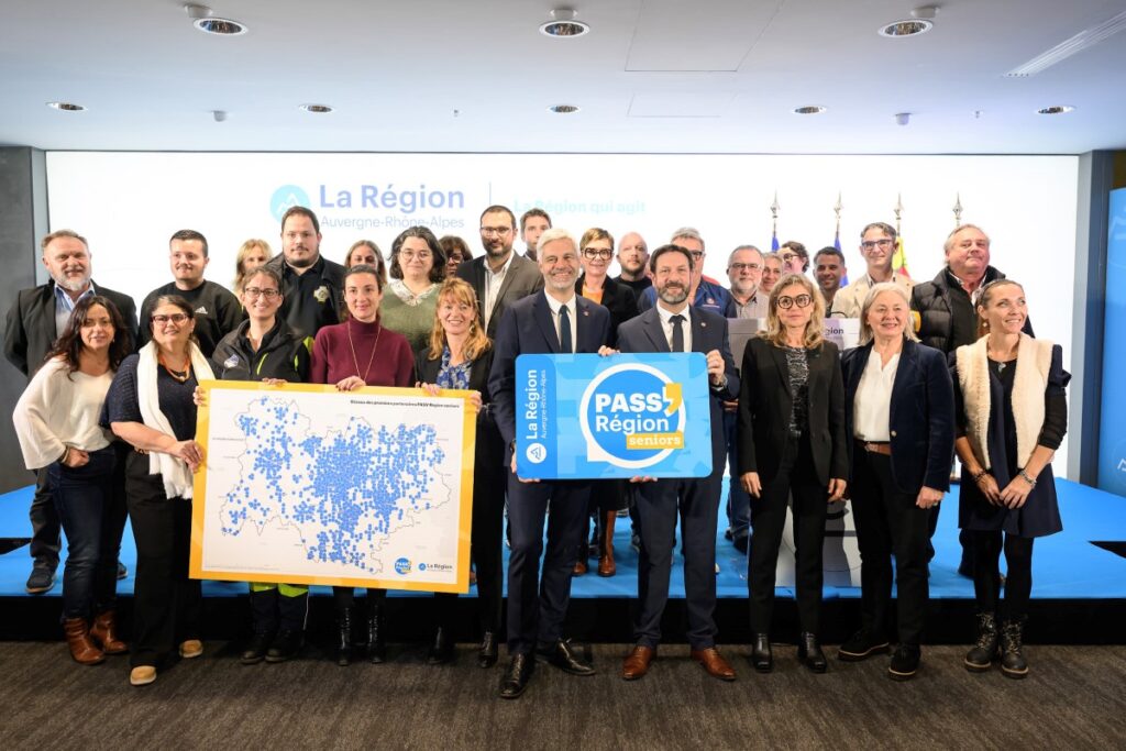 Elus régionaux et partenaires ont présenté le dispositif. Photo Région AURA.