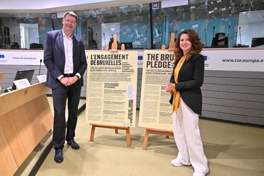 Patrice Vergriete et Kata Tüttő dévoilent “L’engagement de Bruxelles”. Photo CUD.