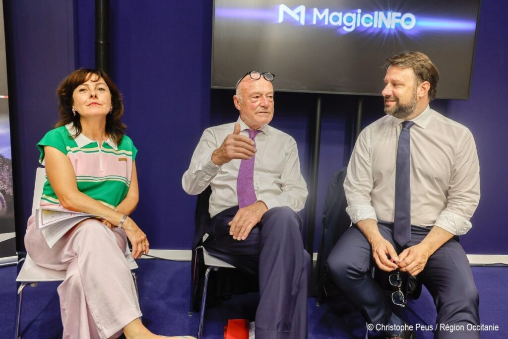 Carole Delga, Alain Rousset et Loïg Chesnais-Girard ont annoncé la création d’un nouveau fonds interrégional dédié aux PME et ETI stratégiques de l’industrie duale et de la défense. Photo Christophe Peus Région Occitanie