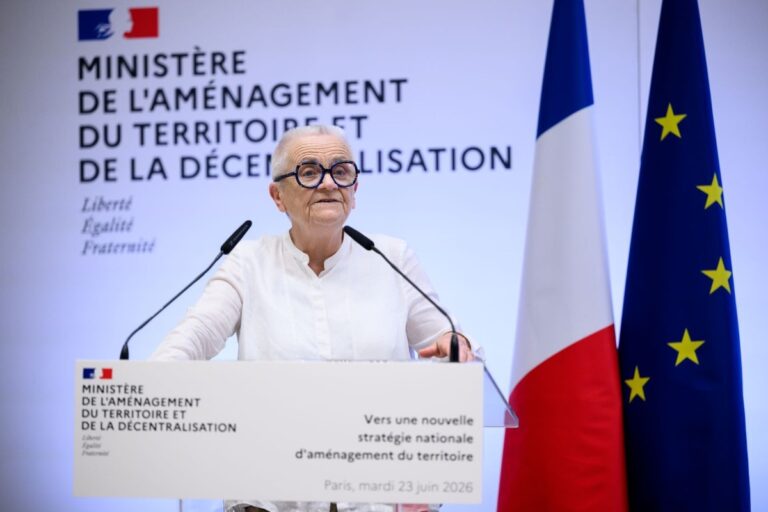 Le projet de loi porté par la ministre Françoise Gatel a été purement et simplement rayé de la carte. Photo ministère de l’Aménagement du territoire.