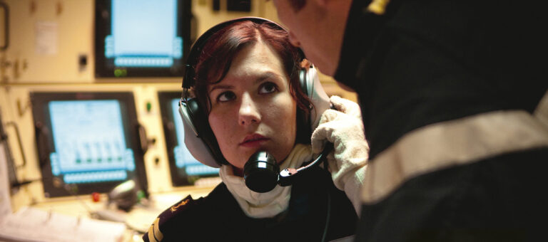 Située à Bayeux, FACTEM, PME leader en équipements électroacoustiques, équipe notamment la Marine nationale.