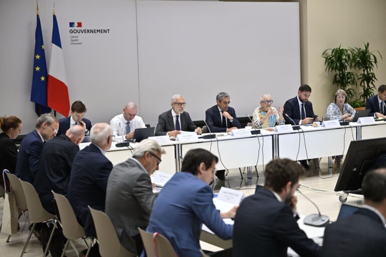 Le dernier comité de pilotage interministériel d’Action Cœur de Ville s'est tenu en présence des ministres Serge Papin, Françoise Gatel et Vincent Jeanbrun.